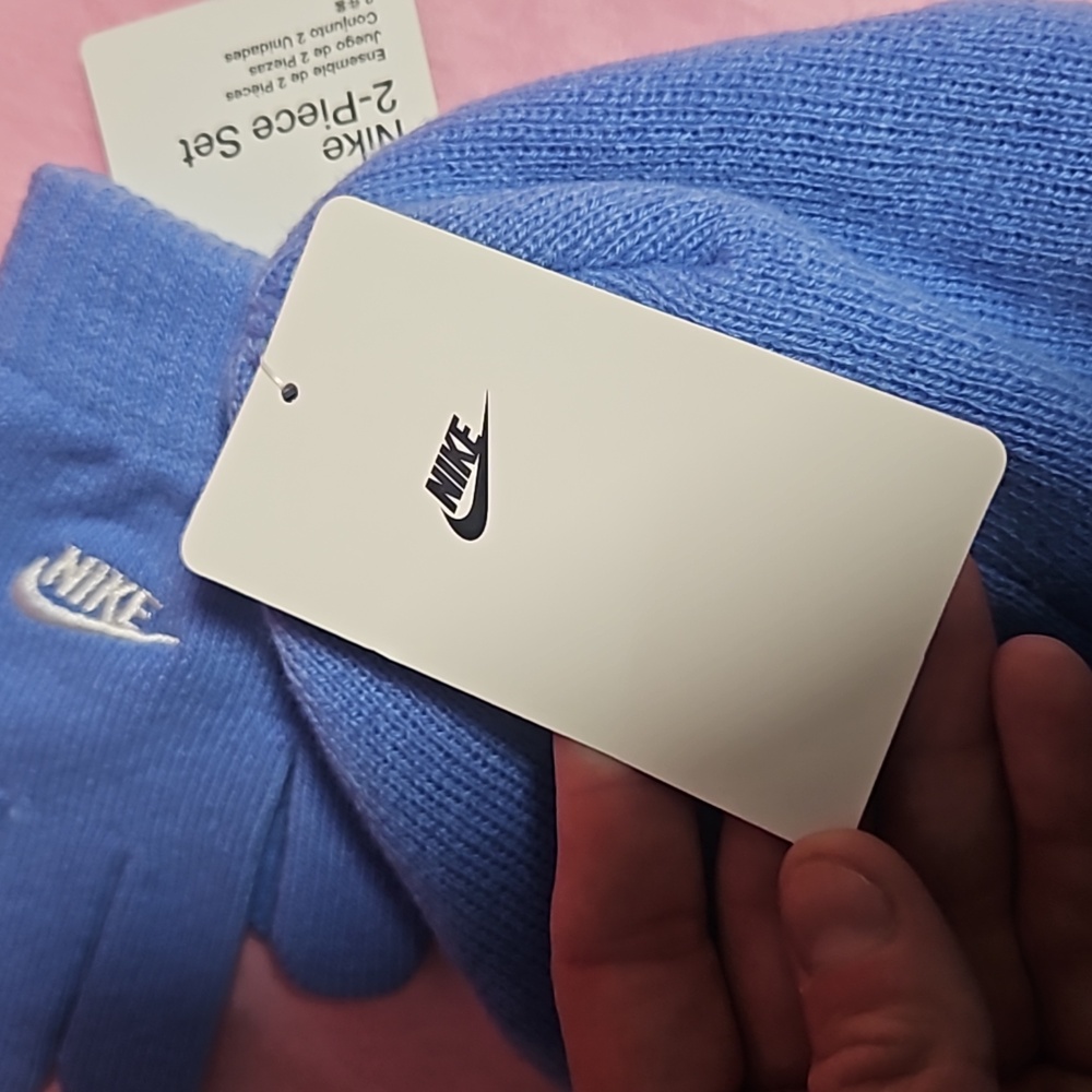 Nike Kids' Nan Futura Beanie Set: BLUE: NEW WITH TAGS - Picture 4 of 4
